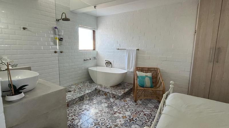 2 Bedroom Property for Sale in Dwarskersbos Western Cape